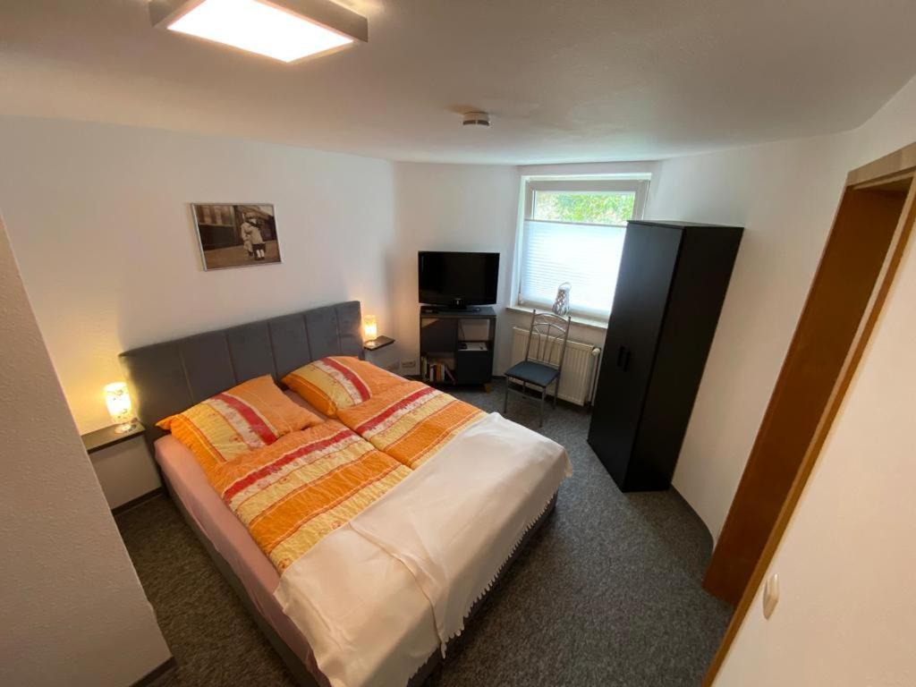 Ferienwohnung Witzig Inh Rita Weitmann Ingelheim am Rhein Buitenkant foto