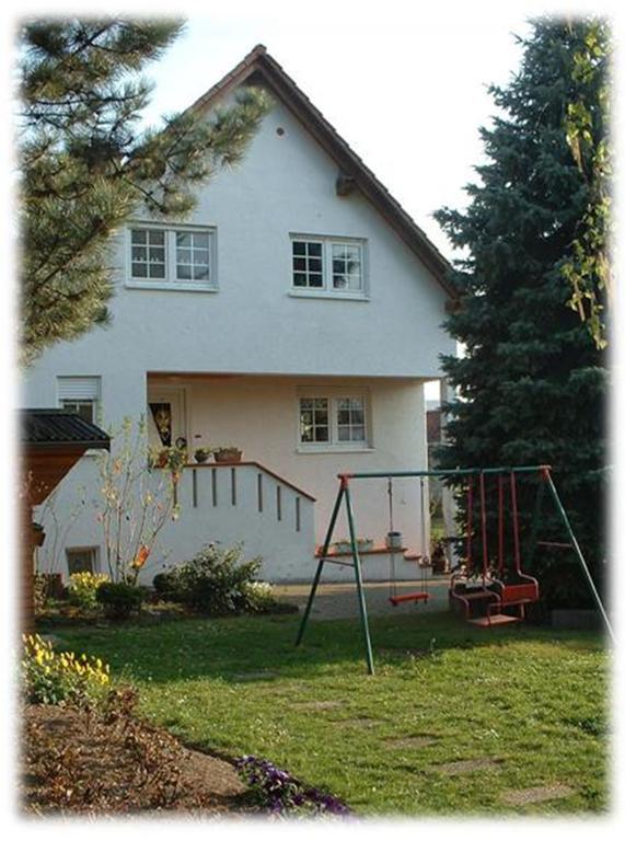 Ferienwohnung Witzig Inh Rita Weitmann Ingelheim am Rhein Kamer foto